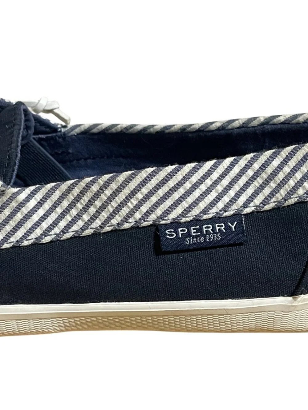 Sperry these top